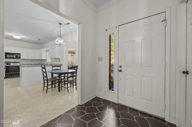 $324,900 | 622 Redwood Drive, Southern Pines, NC 28387