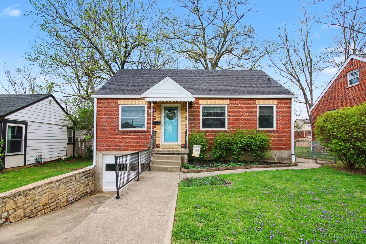 4304 Kugler Mill Road Cincinnati, OH 45236 - Photo 2 of 19