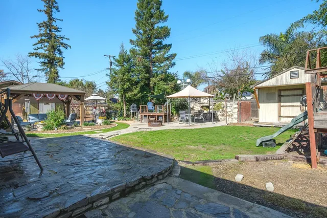 $425,000 | 5443 East Saginaw Way, Fresno, CA 93727