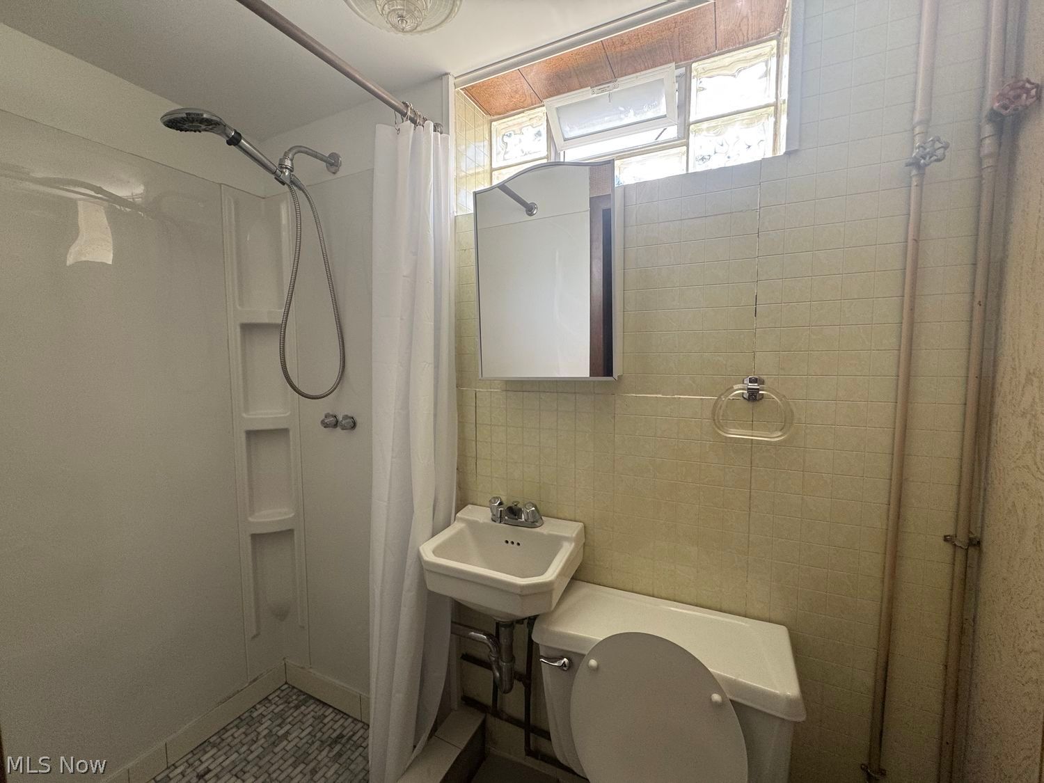 7726 York Road Cleveland, OH 44130 - Photo 32 of 34