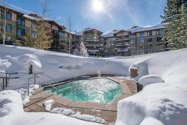 $699,000 | 1111 Forest Trail, Unit 1214, Mammoth Lakes, CA 93546