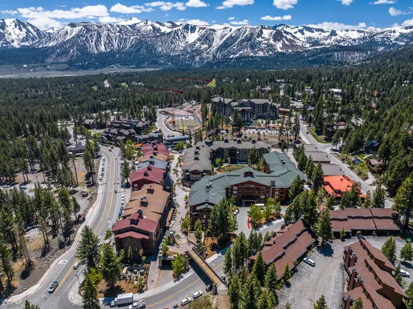 $699,000 | 1111 Forest Trail, Unit 1214, Mammoth Lakes, CA 93546