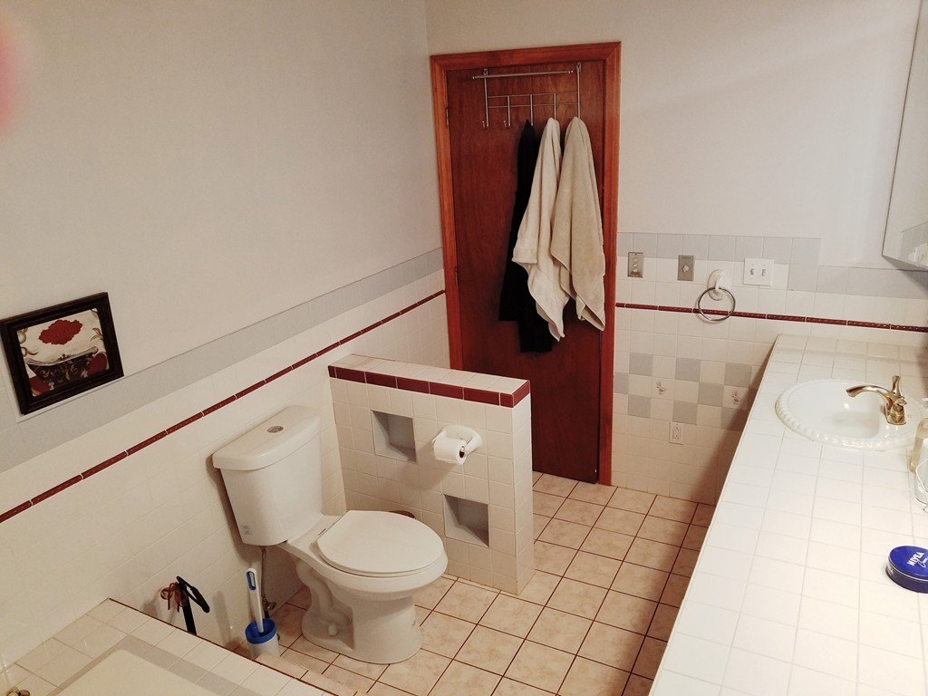 19 Beach Road Southwick, MA 01077 - Photo 12 of 30 Gallery Image 12