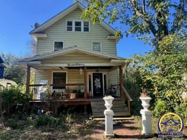 $139,000 | 1907 Southwest Buchanan Street, Topeka, KS 66604