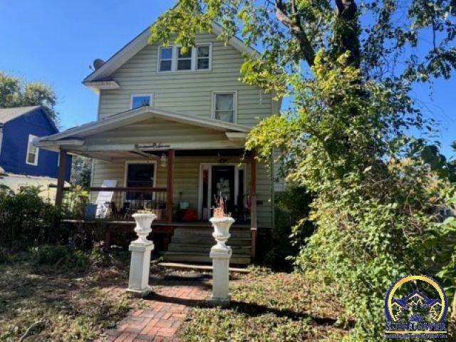 1907 Southwest Buchanan Street Topeka, KS 66604 - Photo 2 of 5