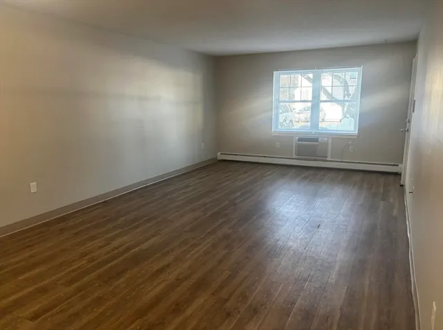 $2,600 | 65 Frank's Lane, Unit 207, Hanover, MA 02339