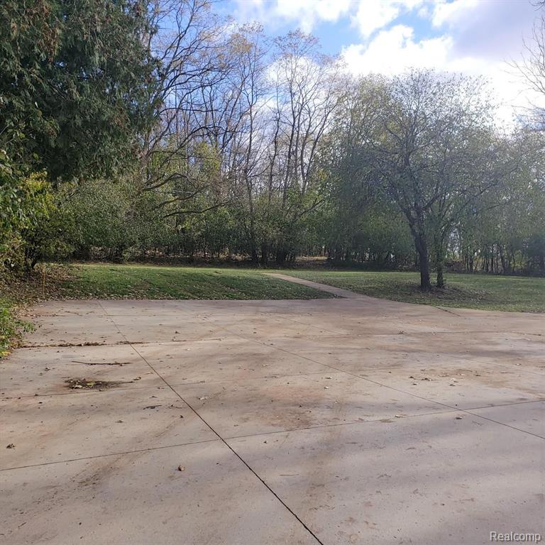 25304 Farmington Road Farmington Hills, MI 48336 - Photo 62 of 62