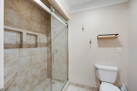 a view of walk in closet