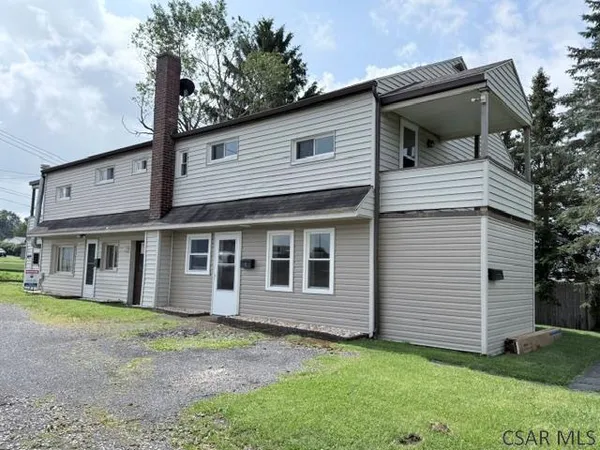 $825 | R2617 Bedford Street, Unit 2, Cairnbrook, PA 15924