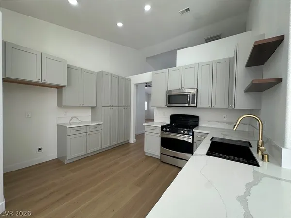 $2,660 | 9121 Canyon Magic Avenue, Las Vegas, NV 89129