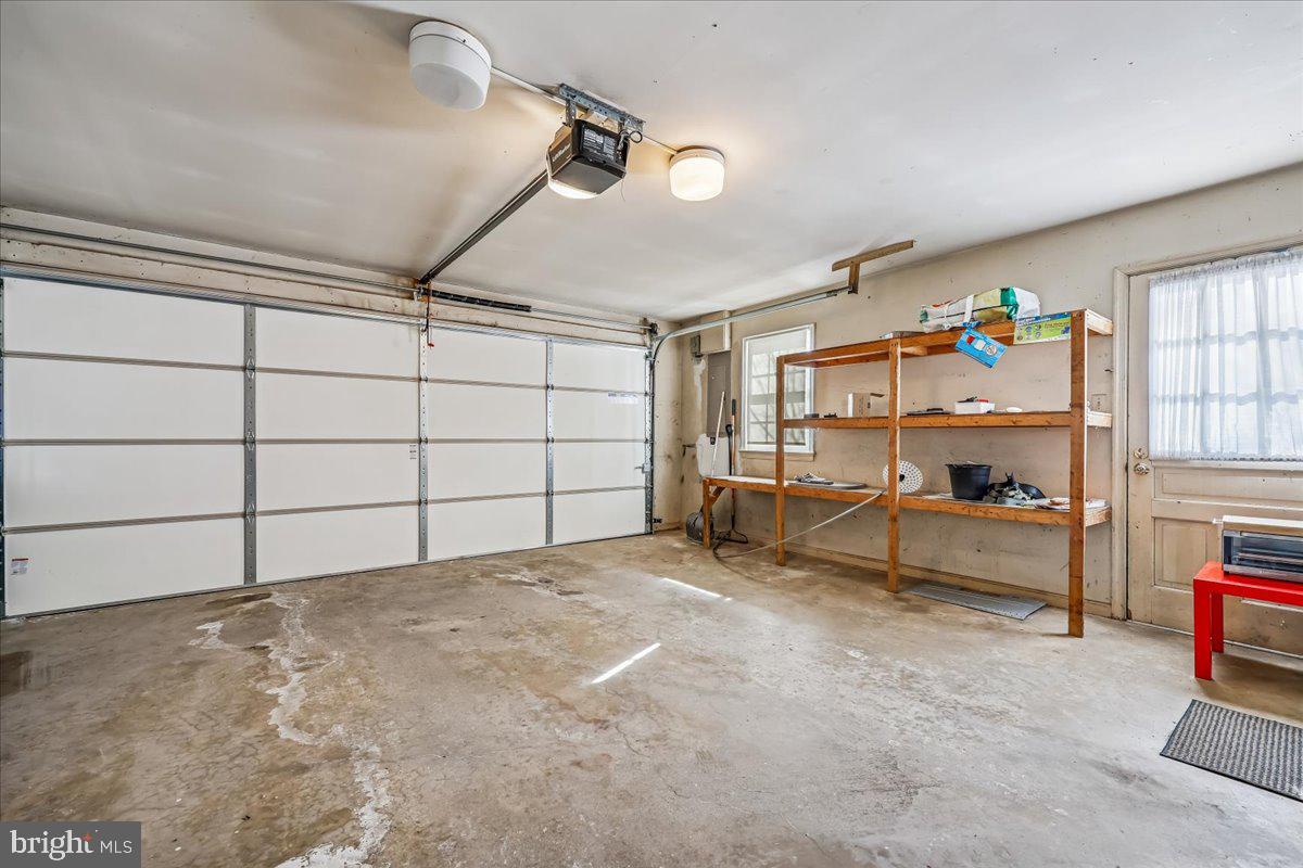 13120 Brandon Way Road Gaithersburg, MD 20878 - Photo 28 of 82 Garage off of mudroom
