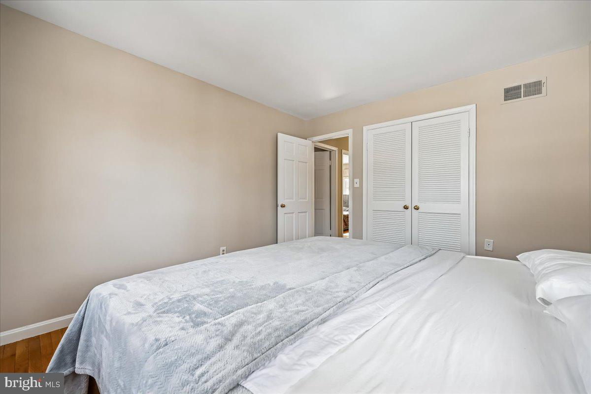 13120 Brandon Way Road Gaithersburg, MD 20878 - Photo 54 of 82 Bedroom 3