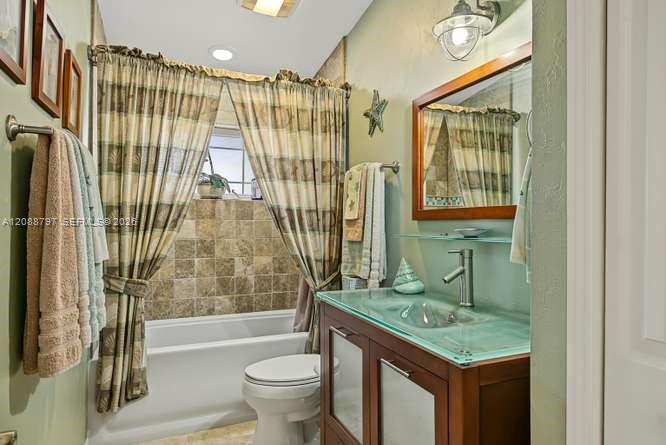 1217 Mockingbird Road Key Largo, FL 33037 - Photo 17 of 34 Gallery Image 17
