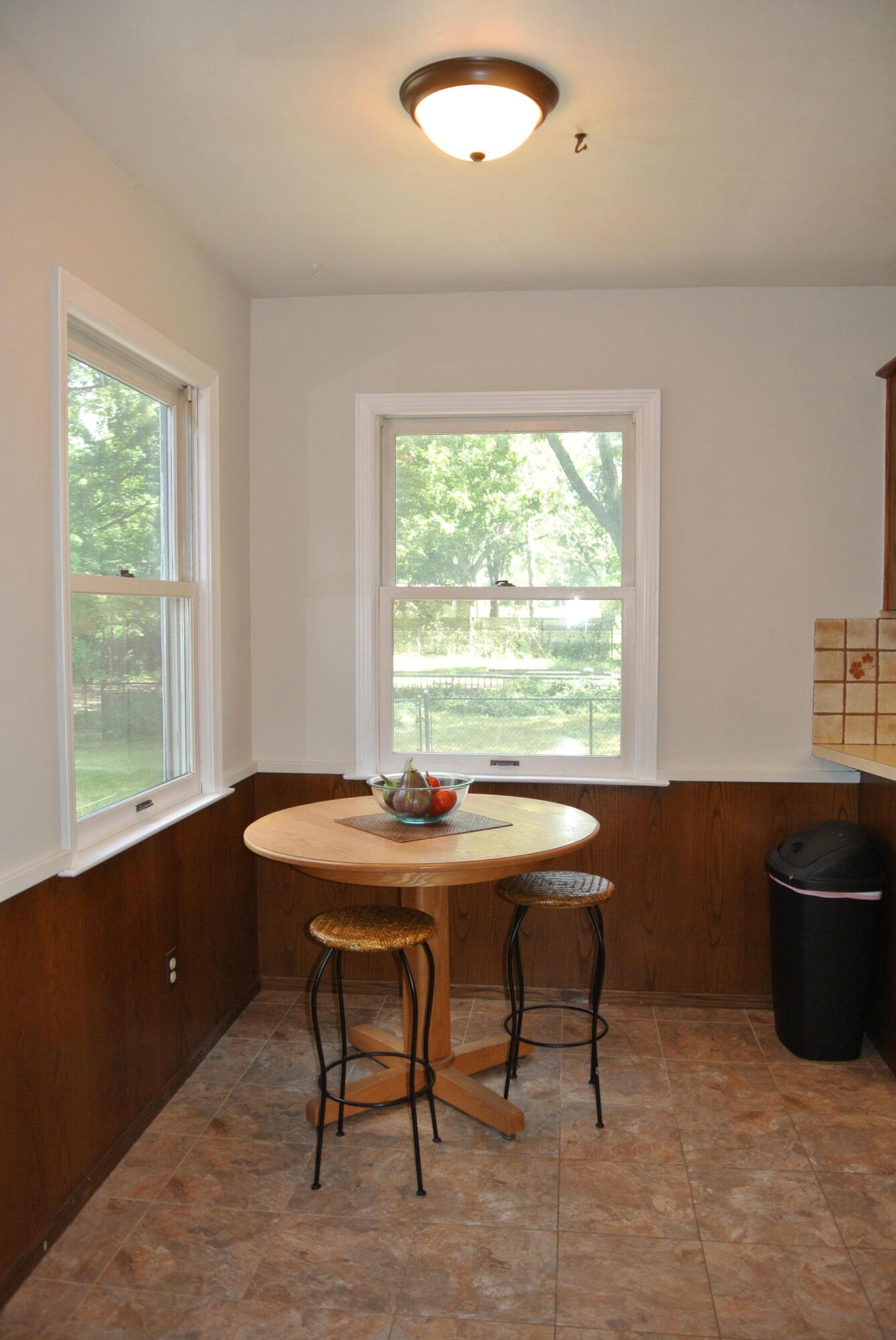 3240 Breton Road Southeast Kentwood, MI 49512 - Photo 7 of 18 DSC_0178