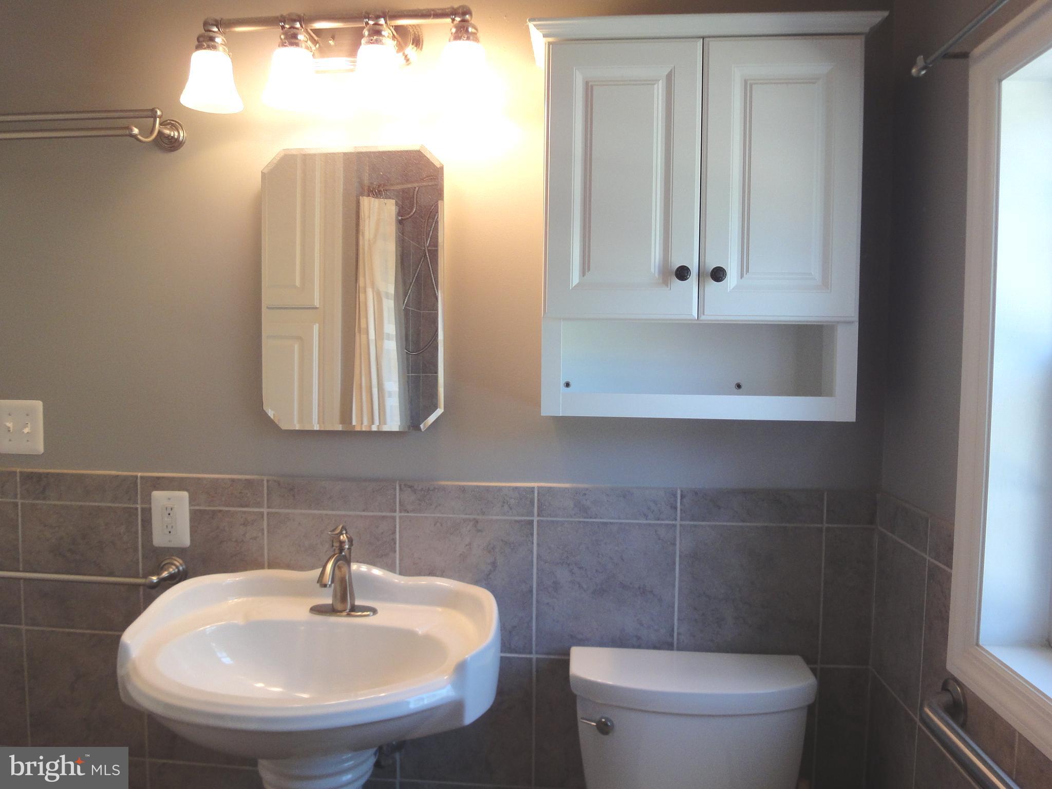 267 Ridge Avenue Towson, MD 21286 - Photo 8 of 12 Updated bathroom.