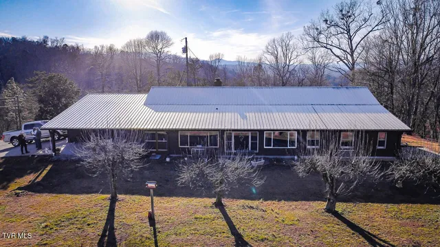 $2,024,700 | 3500 James Phillips Way, Sevierville, TN 37876