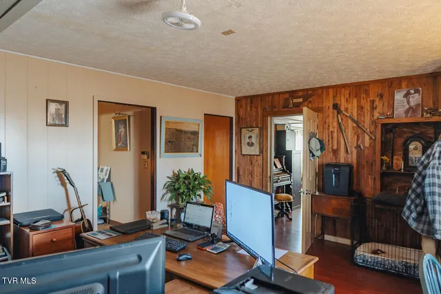 $2,024,700 | 3500 James Phillips Way, Sevierville, TN 37876