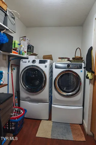 $2,024,700 | 3500 James Phillips Way, Sevierville, TN 37876