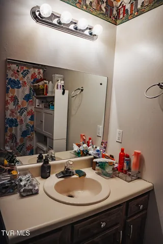 $2,024,700 | 3500 James Phillips Way, Sevierville, TN 37876