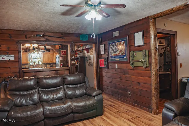 $2,024,700 | 3500 James Phillips Way, Sevierville, TN 37876