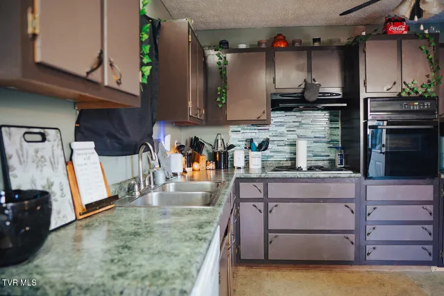 $2,024,700 | 3500 James Phillips Way, Sevierville, TN 37876