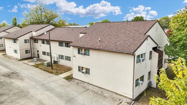 $900,000 | 213 Keystone Drive, Rantoul, IL 61866