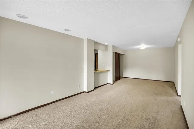 $900,000 | 213 Keystone Drive, Rantoul, IL 61866