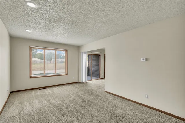 $900,000 | 213 Keystone Drive, Rantoul, IL 61866