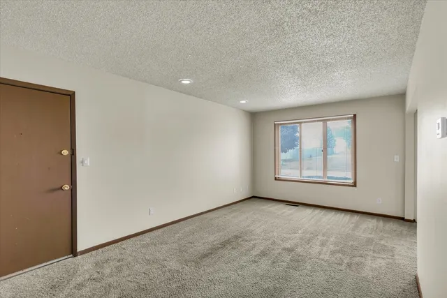 $900,000 | 213 Keystone Drive, Rantoul, IL 61866