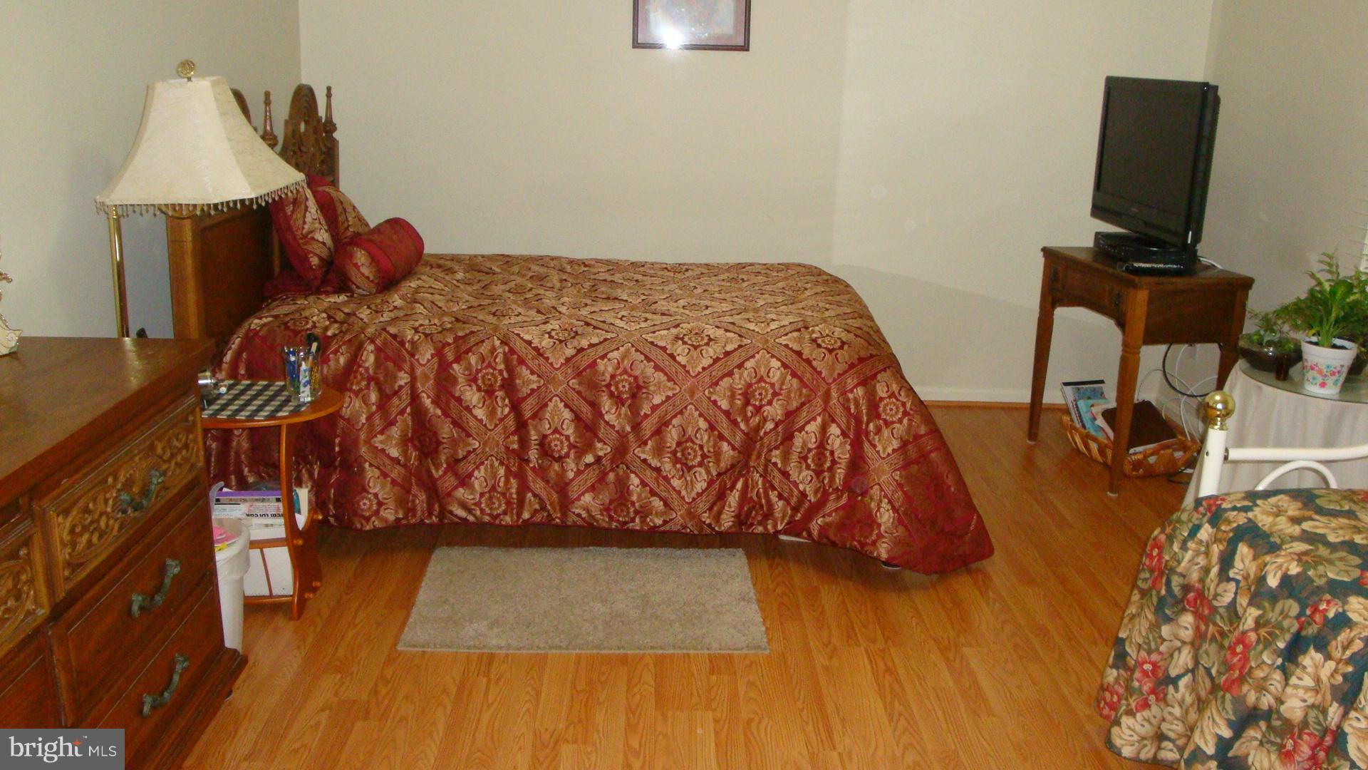7804 Signal Hill Road Manassas, VA 20111 - Photo 21 of 26 Bedroom