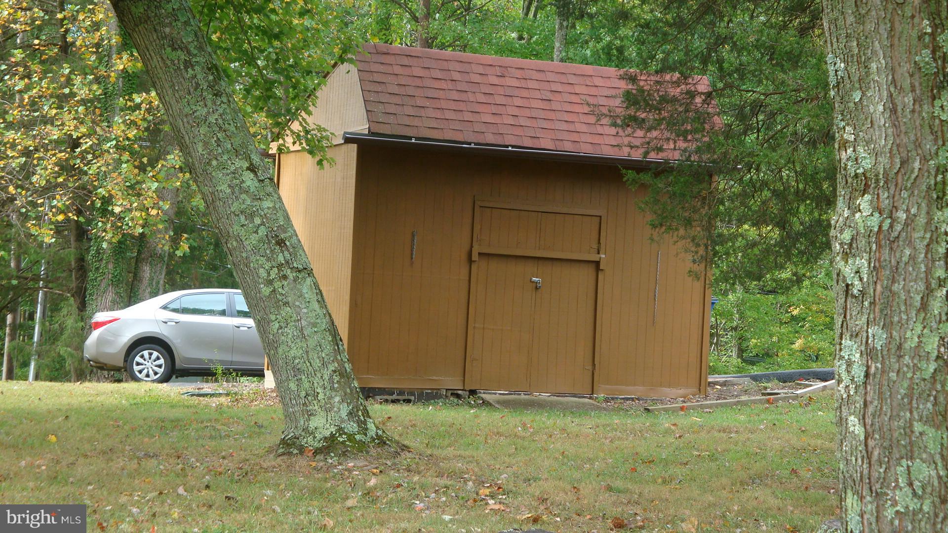 7804 Signal Hill Road Manassas, VA 20111 - Photo 9 of 26 Exterior (General)Shed