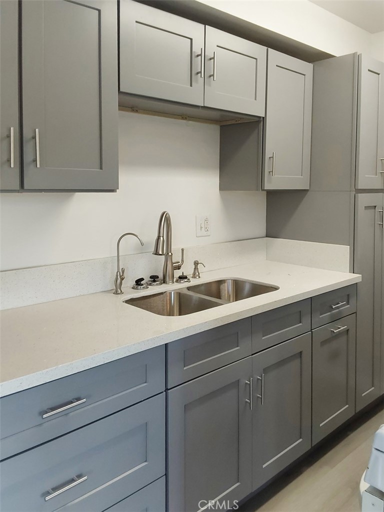 1006 Boynton Street, Unit 2 Glendale, CA 91205 - Photo 11 of 29