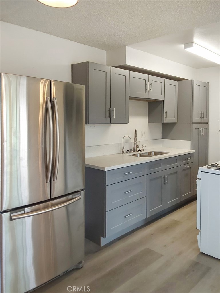 1006 Boynton Street, Unit 2 Glendale, CA 91205 - Photo 9 of 29