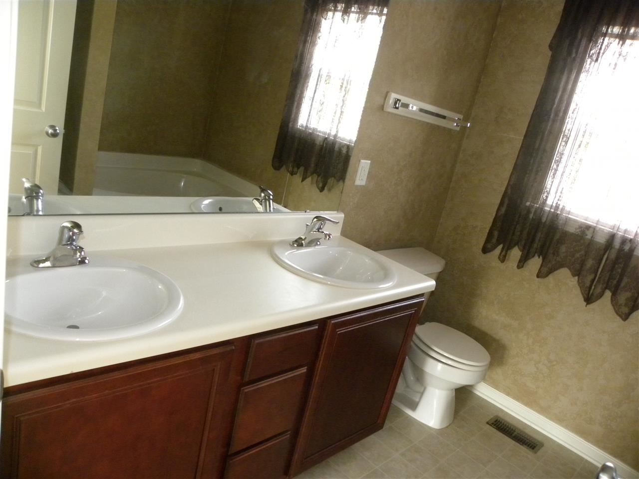 611 Hanson Road Durham, NC 27713 - Photo 5 of 10 Gallery Image 5