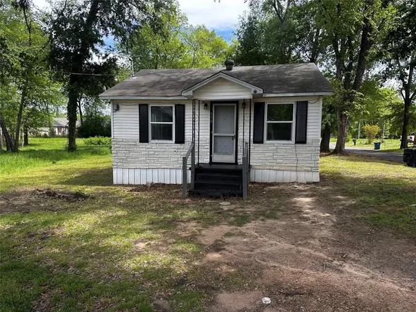 $119,000 | 379 South Center Street, Gladewater, TX 75647