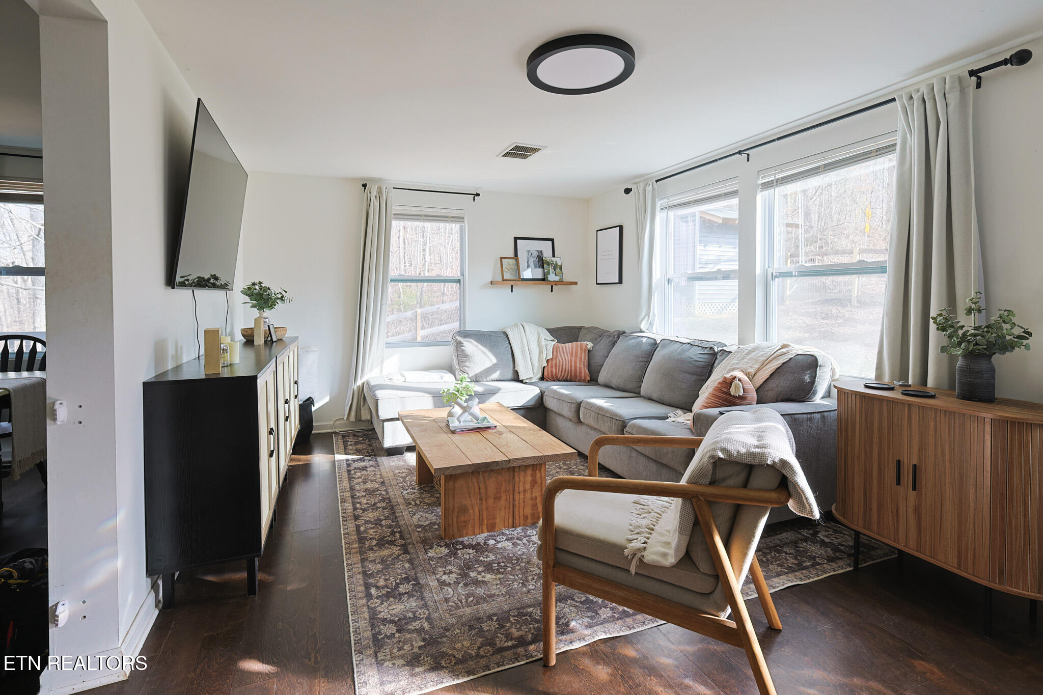 1104 Stony Point Road Knoxville, TN 37914 - Photo 10 of 32 Living