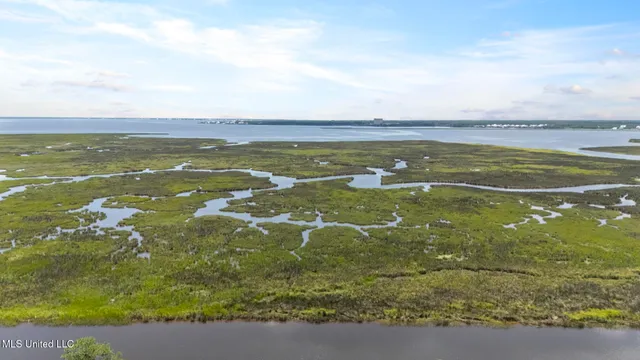 $89,900 | Nhn Enos Street, Diamondhead, MS 39525