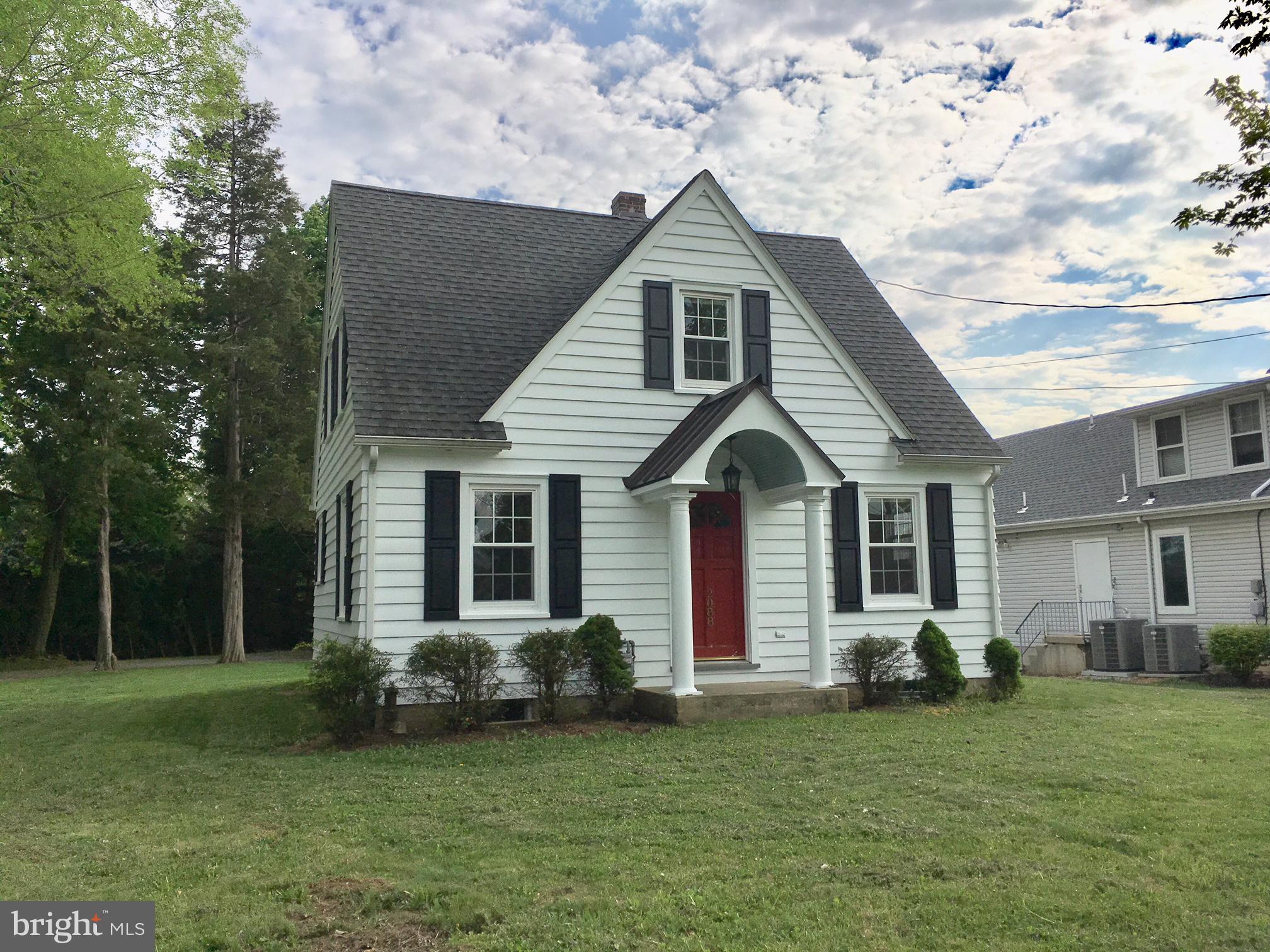 2088 Springwood Road York, PA 17403 - Photo 2 of 21 Gallery Image 2