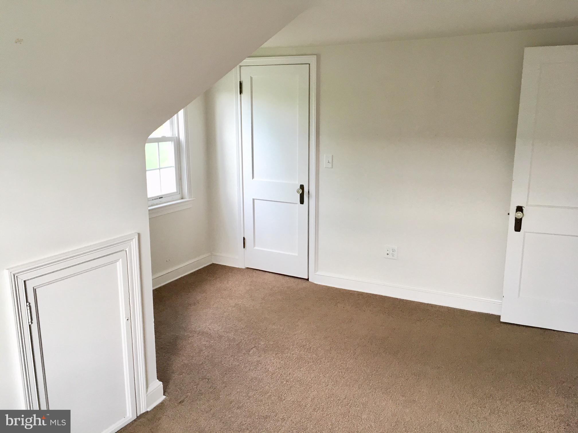 2088 Springwood Road York, PA 17403 - Photo 11 of 21 Gallery Image 11
