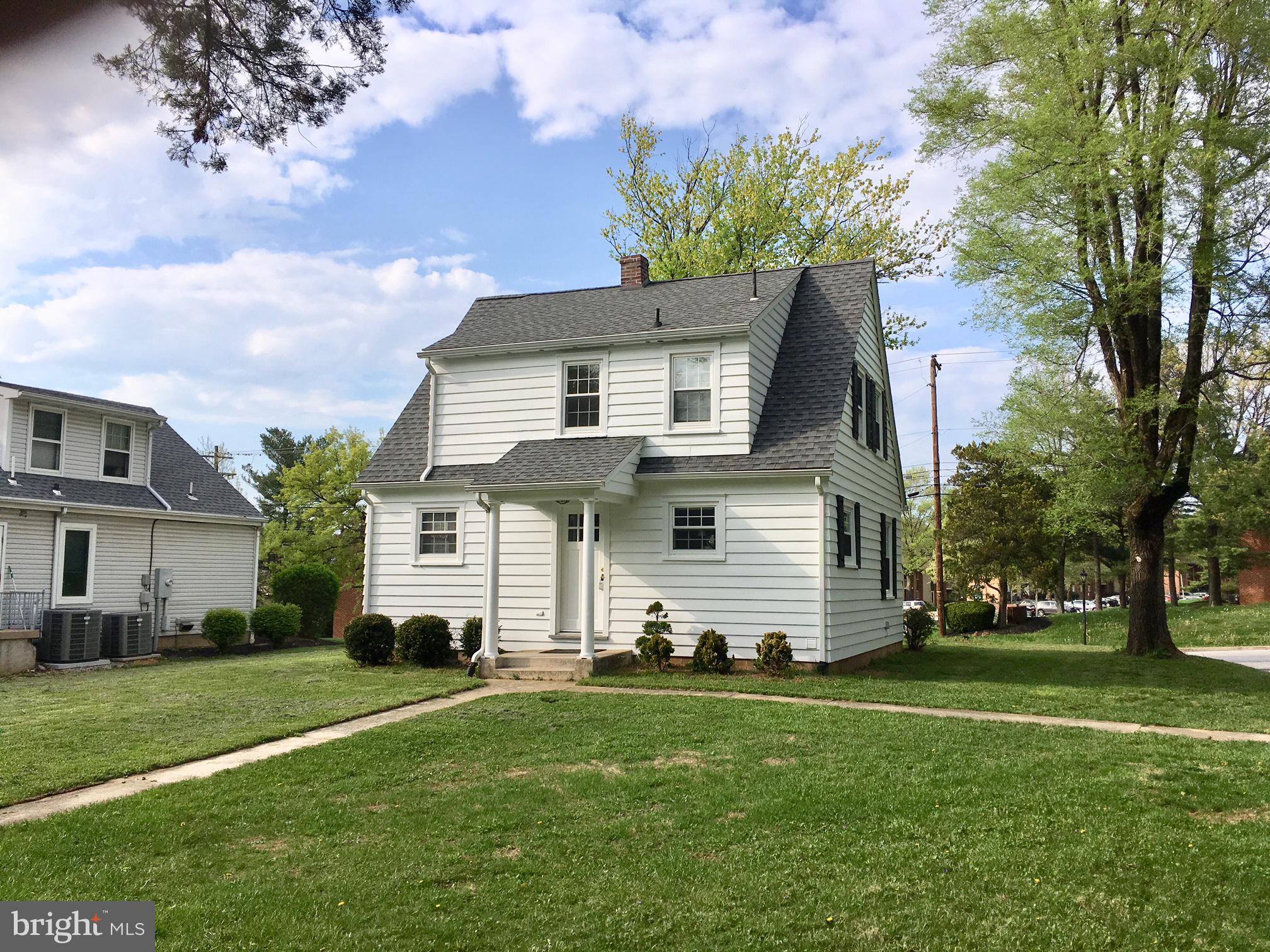 2088 Springwood Road York, PA 17403 - Photo 3 of 21 Gallery Image 3