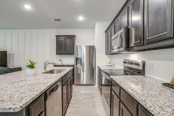 $315,000 | 440 Milverton Drive, Fort Worth, TX 76036