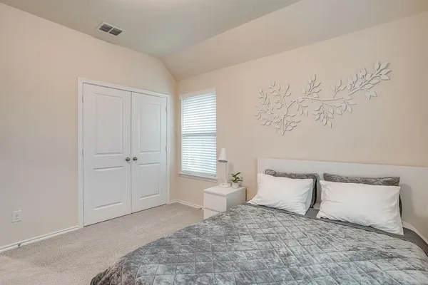 $315,000 | 440 Milverton Drive, Fort Worth, TX 76036