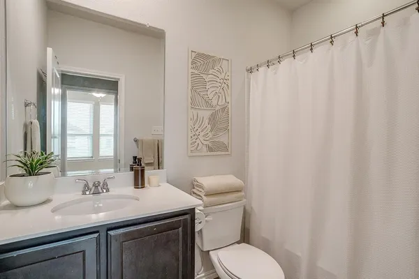 $315,000 | 440 Milverton Drive, Fort Worth, TX 76036