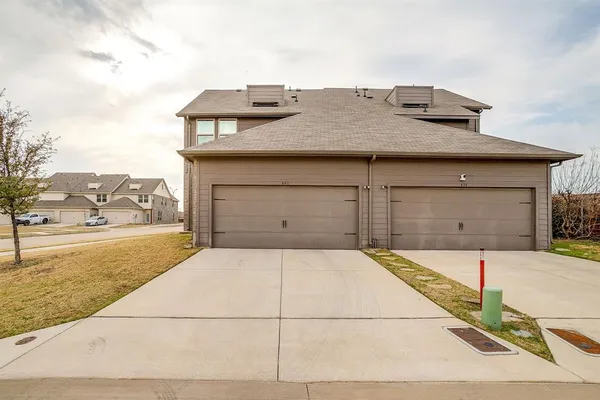 $315,000 | 440 Milverton Drive, Fort Worth, TX 76036