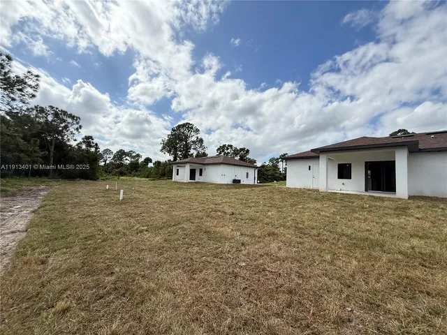 $294,900 | 743 Roma Avenue, Lehigh Acres, FL 33974