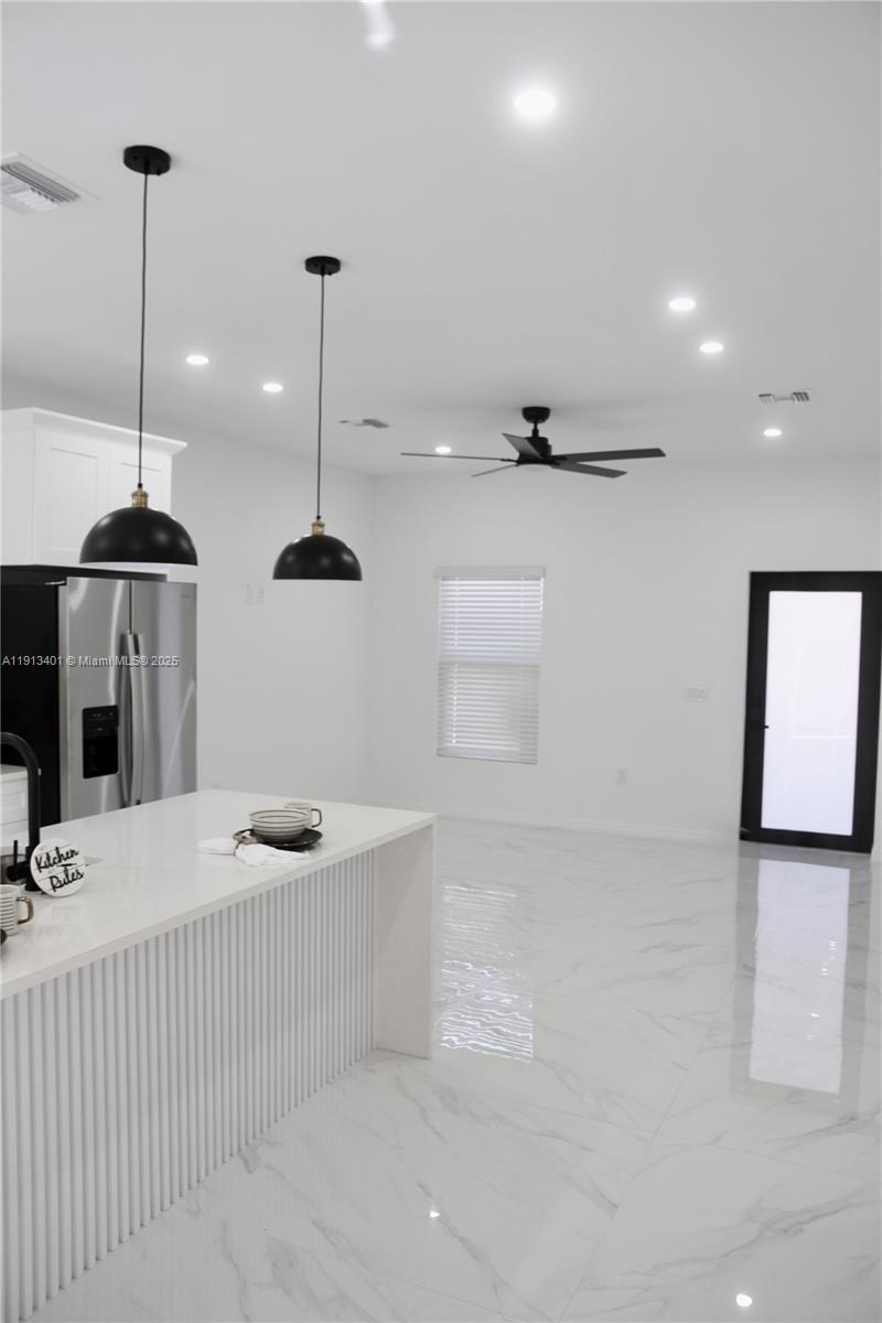 743 Roma Avenue Lehigh Acres, FL 33974 - Photo 9 of 20