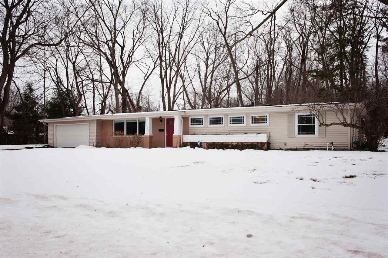 1452 Ridgedale Road South Bend, IN 46614 - Photo 1 of 30 Gallery Image 1