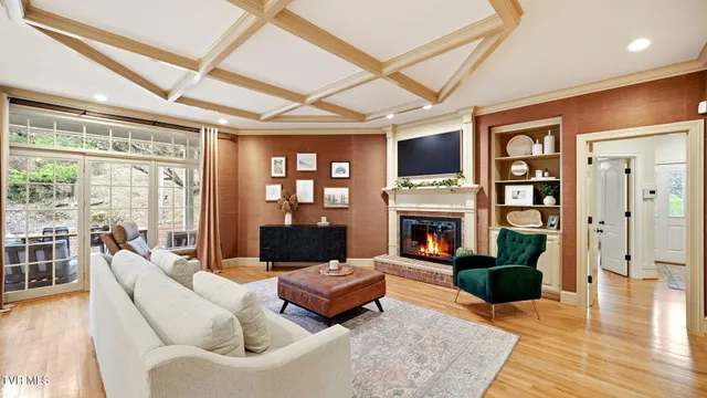 $849,900 | 1000 Huntington Court, Kingsport, TN 37660