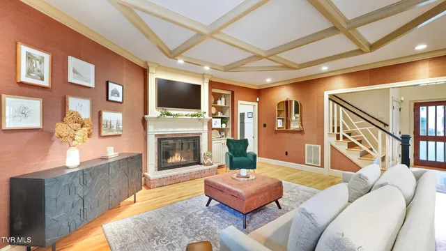 $849,900 | 1000 Huntington Court, Kingsport, TN 37660