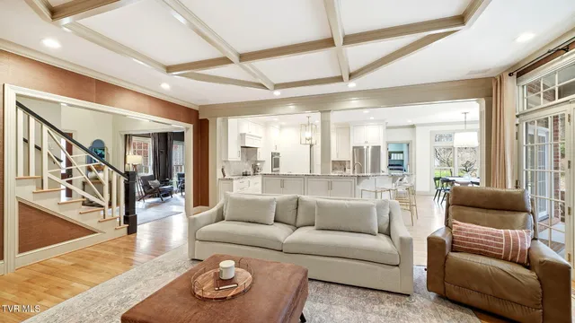 $849,900 | 1000 Huntington Court, Kingsport, TN 37660